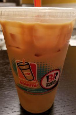 Iced caramel macchiato