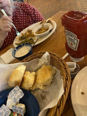 Cracker Barrel Old Country Store