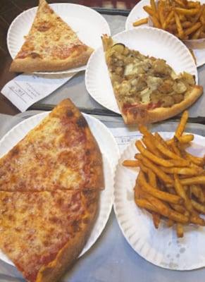 Regular slice with cajun fries