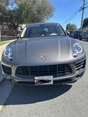 Hood-- Front left side of Porsche Macan