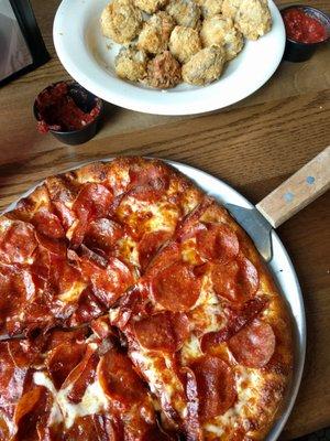 Small pizza and fried mushrooms