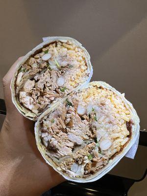 Carnitas burrito