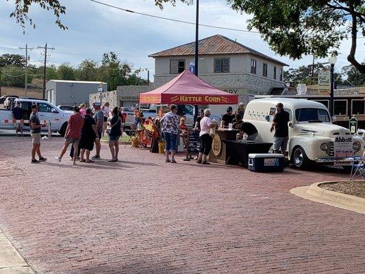 Of course we got some kettle corn and some caramel corn. It was yummy! Zoom in to see the beer taps on the side of the van!