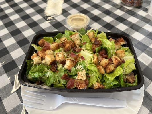 Caesar salad with bacon