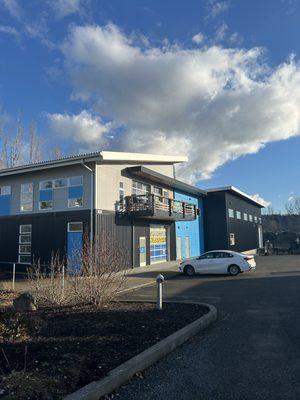 WesSpur Tree Equipment's Carolina St. warehouse, show room and the splicing shop of Iron Street Rope Splicing.