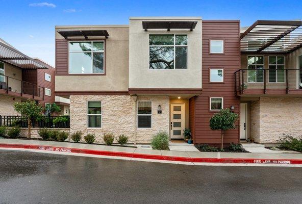 Luxury Townhome - Downtown Walnut Creek