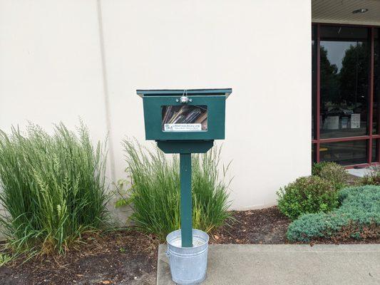 Little Free Library, 501 Scenery Road, Medirian