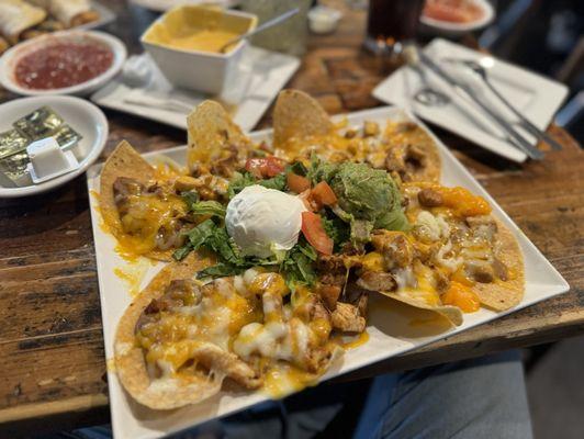 Fajita chicken nachos