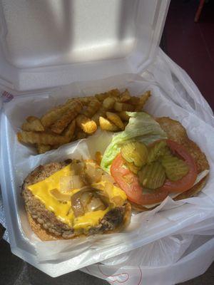 delicious cheeseburger