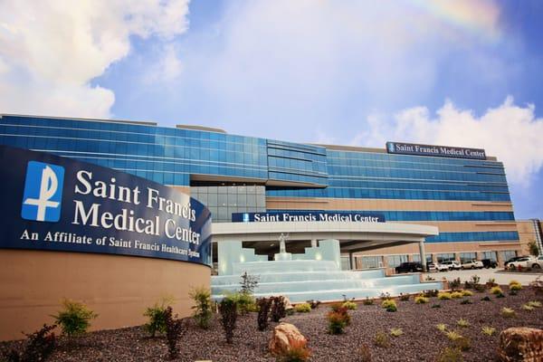 Saint Francis opened the five-story Building on Excellence patient Tower in July 2015.