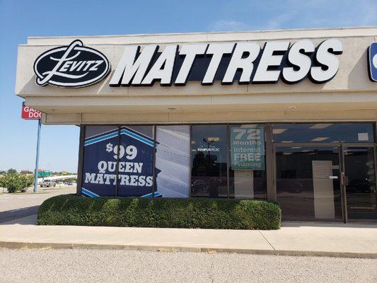 Levitz Mattress Company Plano exterior