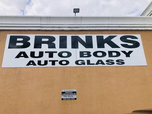 Brinks Auto Body & Painting