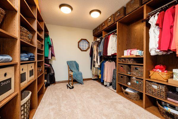 Custom closet design for all of your apparel