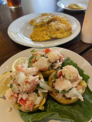 Tostones with seafood