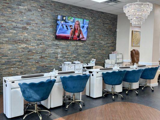 Manicure stations