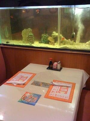 Fish tank + table