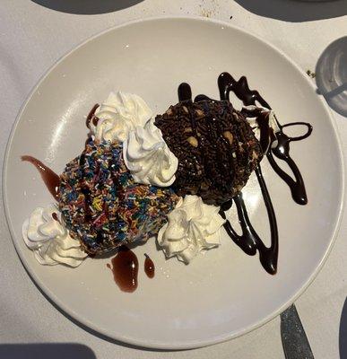 Dirty snow balls with chocolate and vanilla ice cream