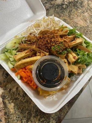 Vegan vermicelli with vegan eggroll