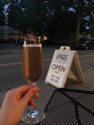 Street-side drinking with the fireflies