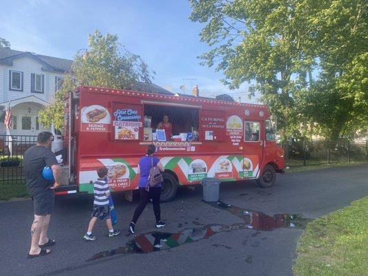 First class concession dessert food truck