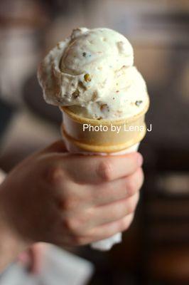 Single Scoop Kashta Pistachio Ice Cream ($4.40) - good. Very creamy. I like this more than the plain ashta