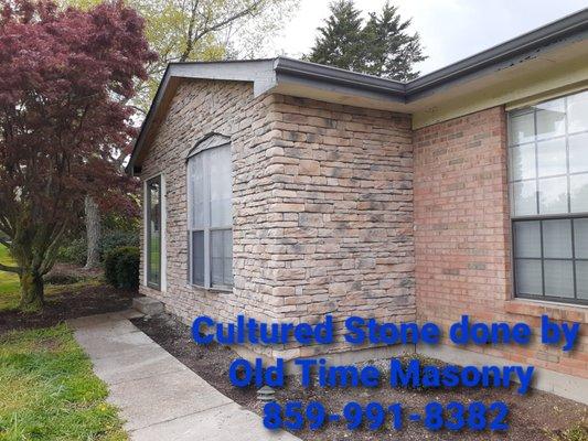 Cultured Stone applied to the face of home by Old Time Masonry Burlington,Ky 859-991-8382