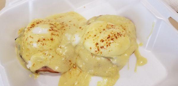 2 Eggs Benedict*