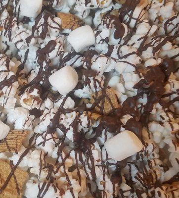 S'mores - sweet white hull less popcorn with graham crackers, marshmallows and drizzled with dark chocolate