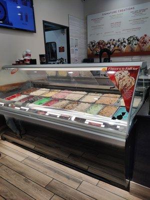 Ice cream display