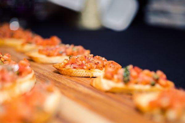 No-cheese bruschetta for our non-dairy friends !