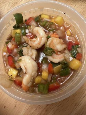 Shrimp salad with dice mango, pepper,and onion