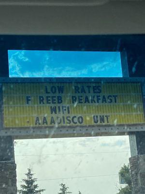 "Free breakfast"