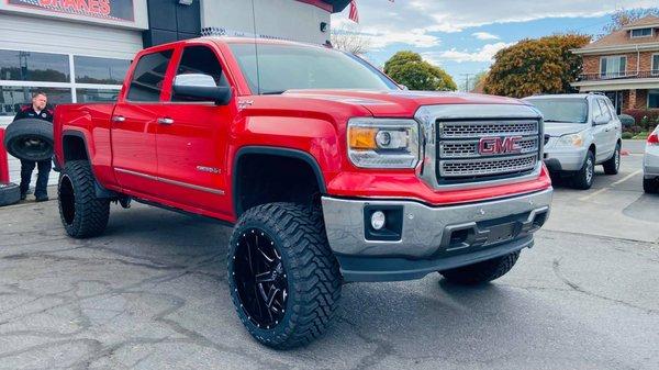 2015 Chevy Silverado 7.5 Inch lift