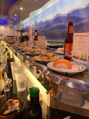 Sushi conveyer