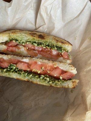 pesto grilled cheese