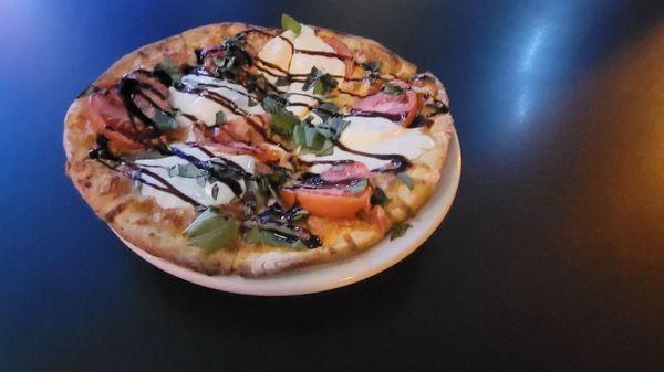 Caprese Pizza