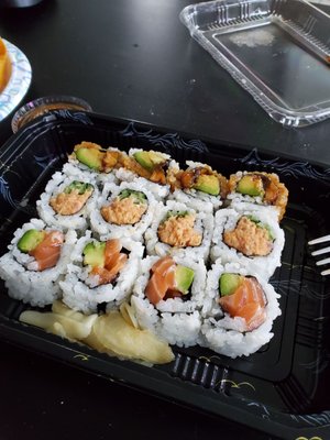 Salmon avocado maki, spicy tuna maki, eel avocado maki