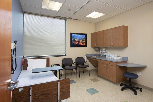 InnovAge Colorado PACE - Aurora Clinic Exam Room