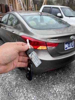 New key and remote for Hyundai Elantra