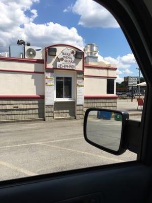 You pull up and order your food. Then you pull away and park while they cook. It's hot outside! Next time I'll call ahead.