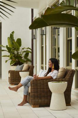 Wicker Lounge Chair with faux stone side table