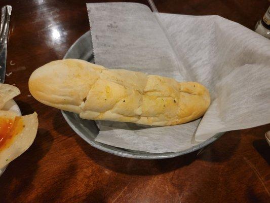 Bread with oil