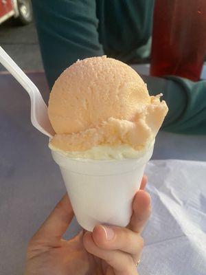 Peaches & Cream w/ Vanilla Custard Gelati