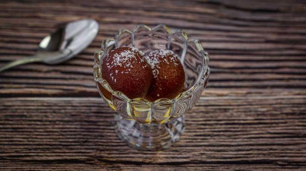 DRSSERT , GULAB JAMUN.