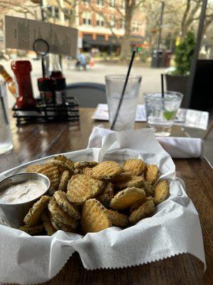 Fried pickles