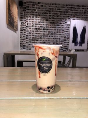 Strawberry Flow Milk Tea with Boba