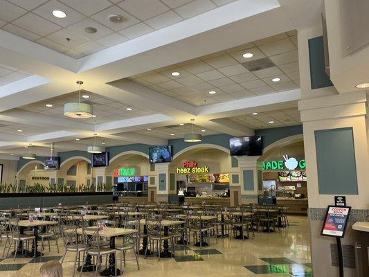 Food court