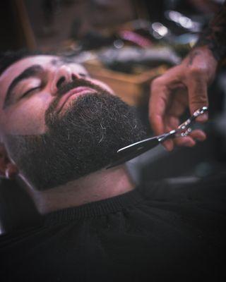 Beard trim