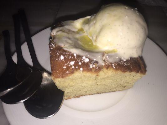 Olive oil cake