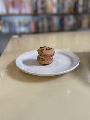 Cookie dough macaroon